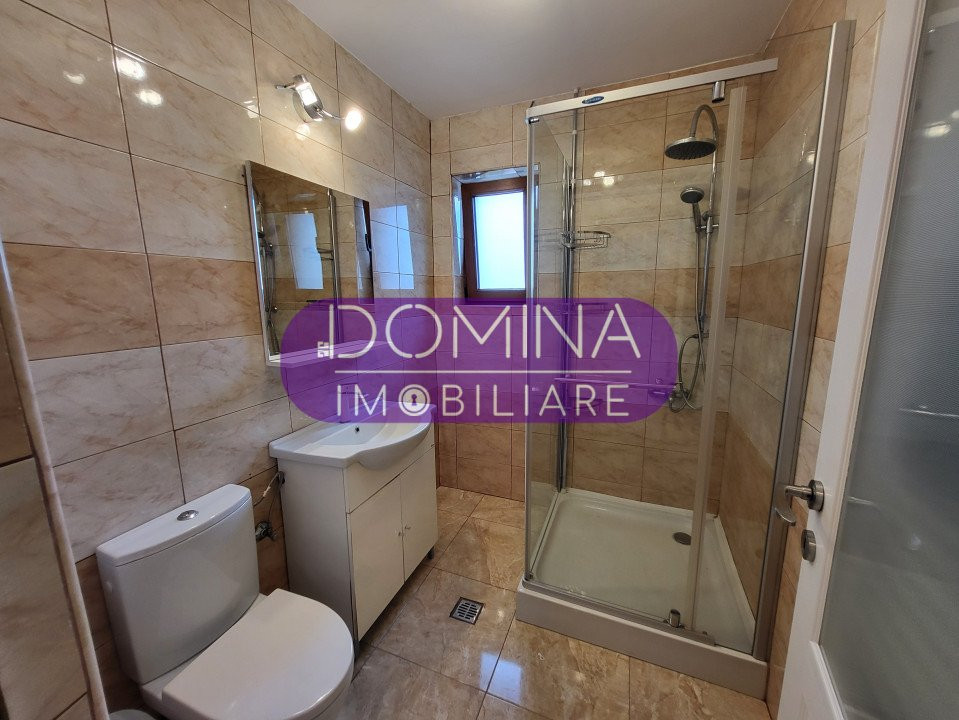 Vânzare apartament 2 camere luminos - strada Unirii - zonă centrală