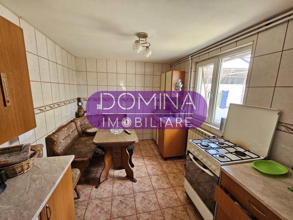 Vânzare casă - cartier Iezureni - strada Paltinului