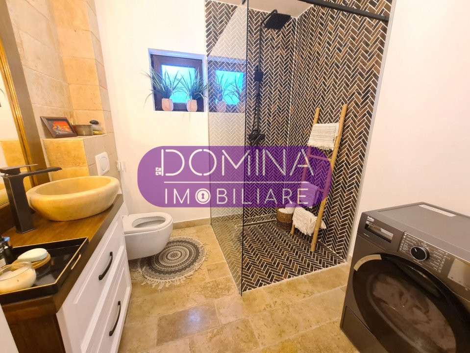 Vanzare casa in stil mediteranean in Tg. Jiu, str. Barajelor