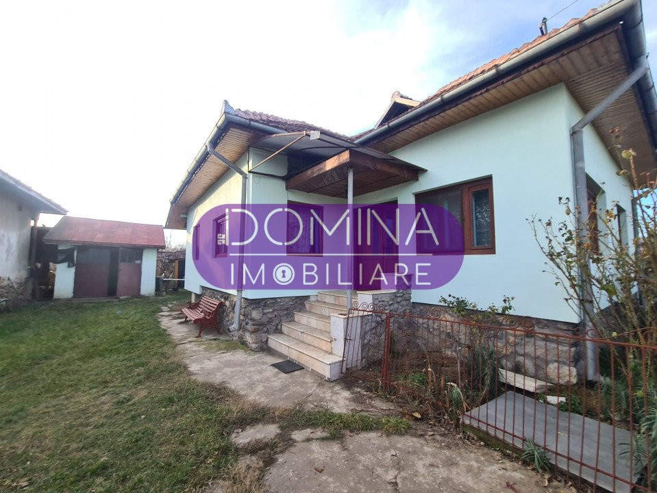 Vânzare proprietate situată în comuna Peștișani, sat Peștișani - zonă turistică