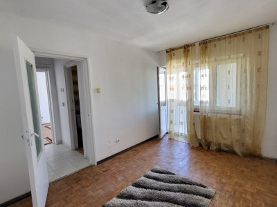 Vânzare apartament 2 camere, situat în Târgu Jiu, strada Unirii - ULTRACENTRAL
