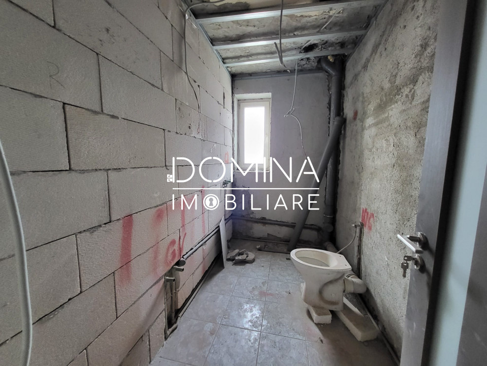 Vânzare apartament 2 camere, situat în Rovinari, strada Florilor