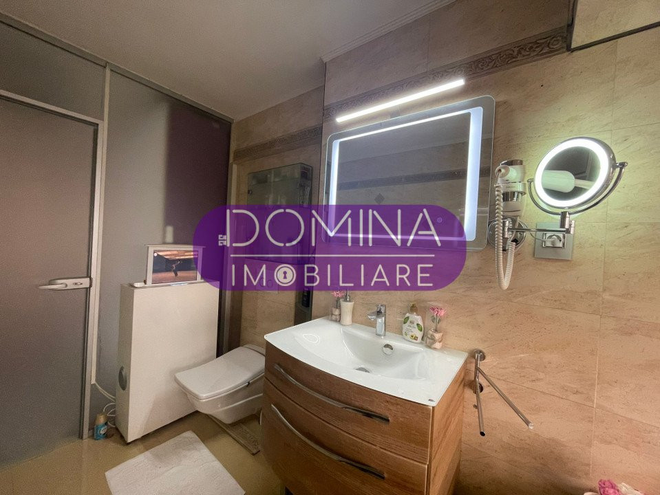 Vânzare penthouse 3 camere *ultracentral* - strada Victoriei pietonal