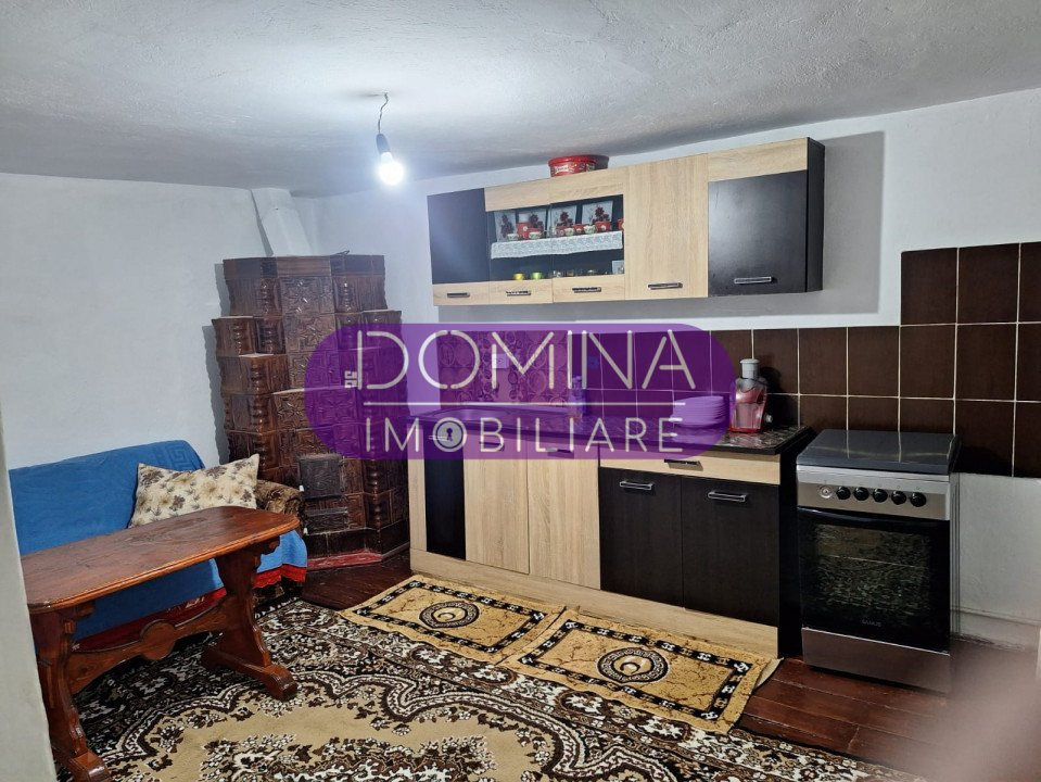 Vânzare casă situată în oraș Țicleni, strada Petroliștilor 