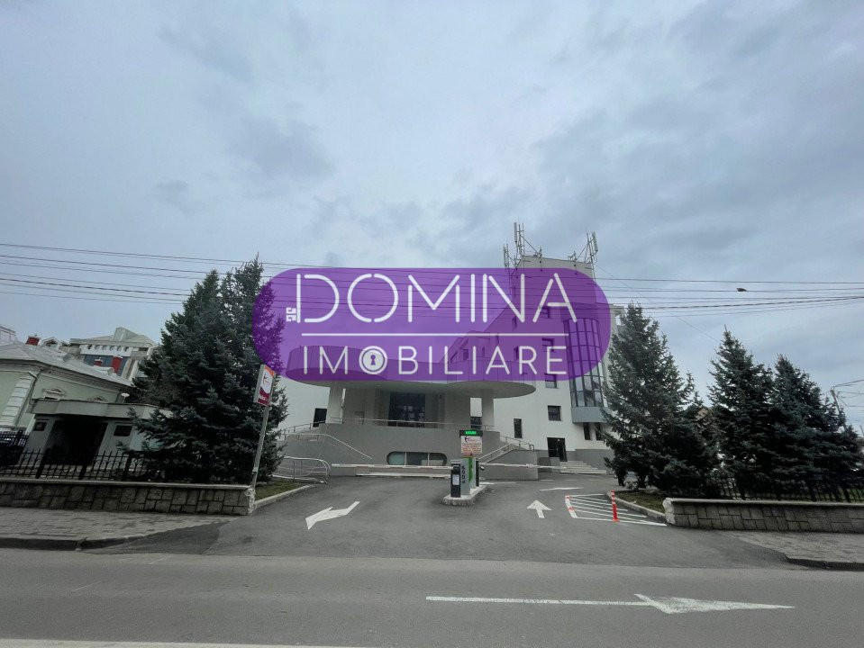 Spațiu comercial ultracentral * clădire reprezentativă * - fost sediu BCR
