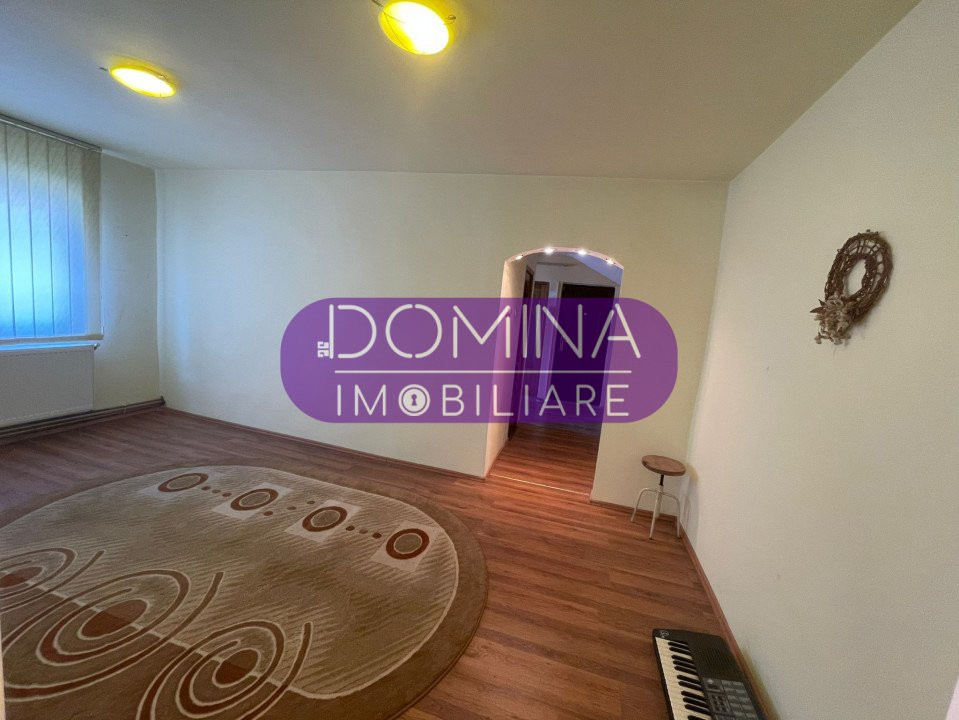 Vânzare apartament 3 camere situat în Târgu Jiu, strada 22 Decembrie 1989