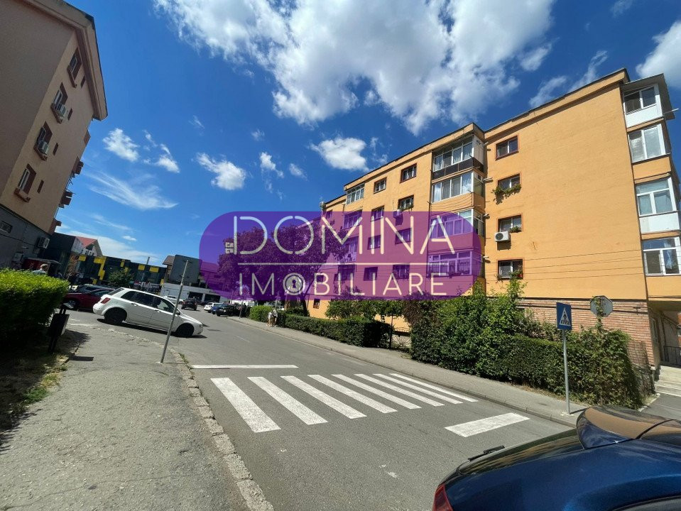 Vânzare apartament 3 camere situat în Târgu Jiu, strada 22 Decembrie 1989