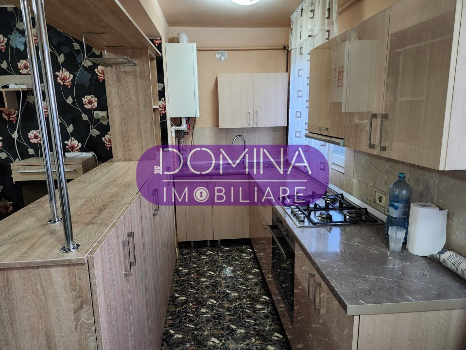 Închiriere apartament 3 camere situat în Târgu Jiu, Strada 9 Mai (zona Mall)