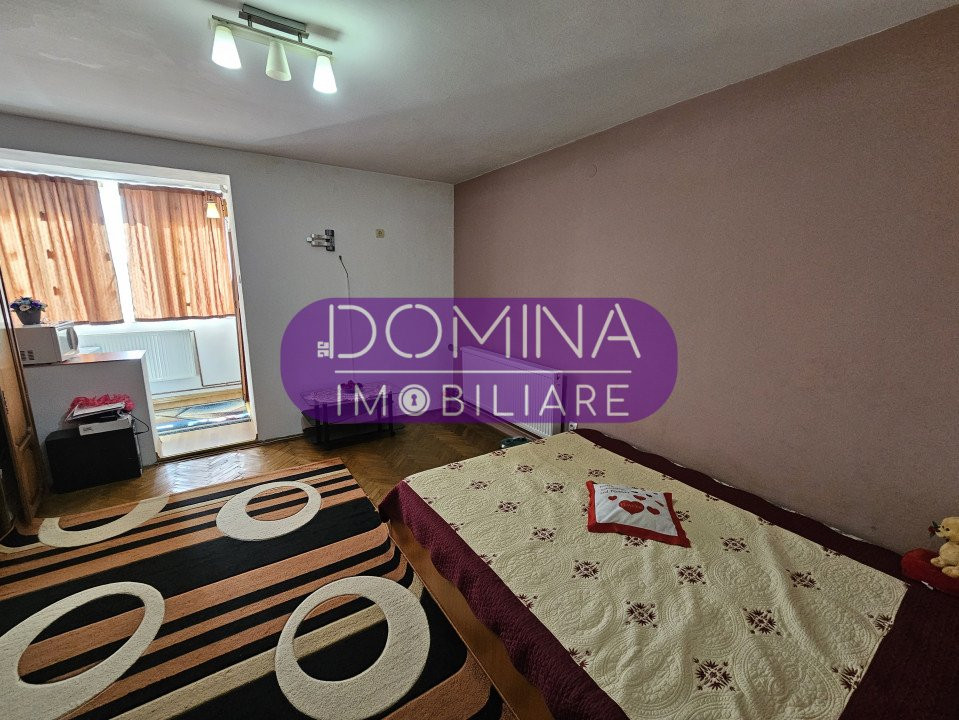 Vânzare garsonieră *etaj 1* strada Slt. Mihai Cristian Oancea - zonă centrală