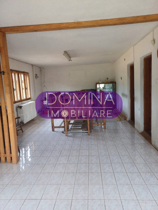 Vânzare casă P+1, situată în Oraș Tismana, sat Vânăta, strada Principală