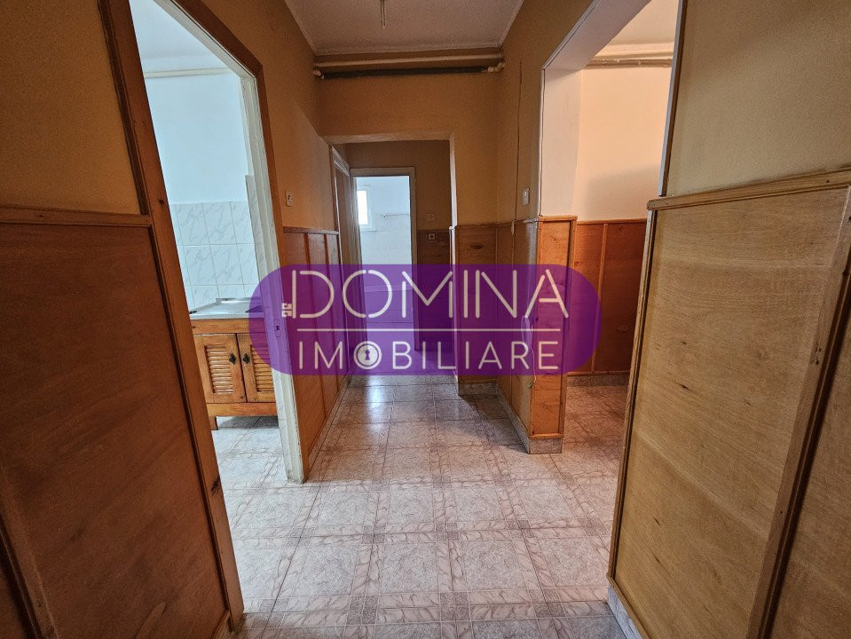 Vânzare apartament 2 camere - Tg. Jiu - str. Lt. Col. Dumitru Petrescu