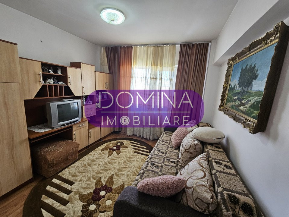 Vânzare apartament 3 camere, în Târgu Jiu, strada Victoriei - zona Peco OMV