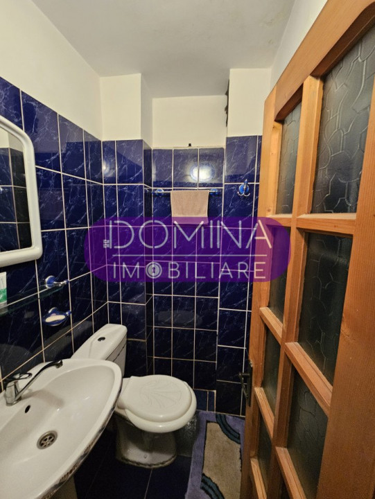 Vânzare apartament 3 camere, în Târgu Jiu, strada Victoriei - zona Peco OMV