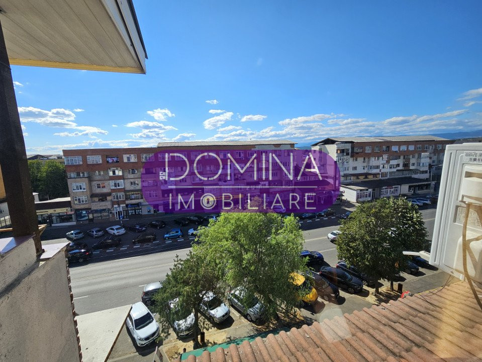 Vânzare apartament 3 camere, în Târgu Jiu, strada Victoriei - zona Peco OMV