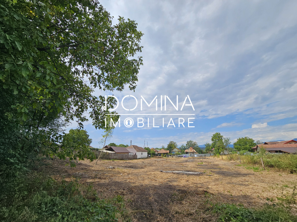 Vânzare teren intravilan suprafață 5.822 mp,  în Tg. Jiu - cartier Iezureni 