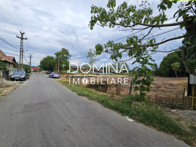 Vânzare teren intravilan suprafață 5.822 mp,  în Tg. Jiu - cartier Iezureni 