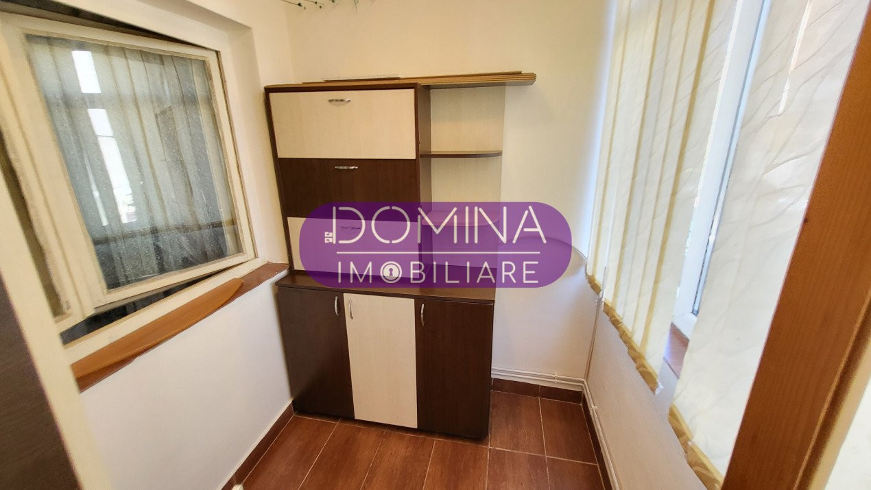 Închiriere apartament 4 camere, str. N. Titulescu, vizavi de liceul Pedagogic