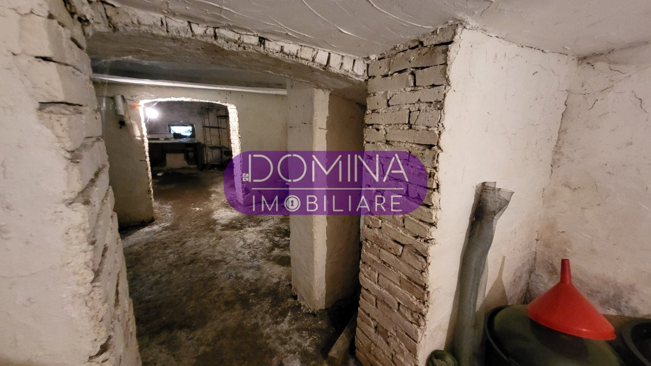 Vânzare casă în Tismana, la doar 1,8 km de Mănăstirea Tismana - zonă turistică