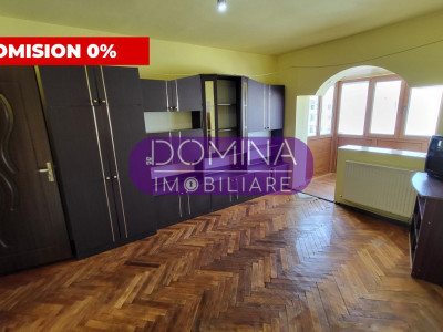 Vânzare apartament 2 camere, situat în Târgu Jiu, Aleea Plopilor - zona 9 Mai