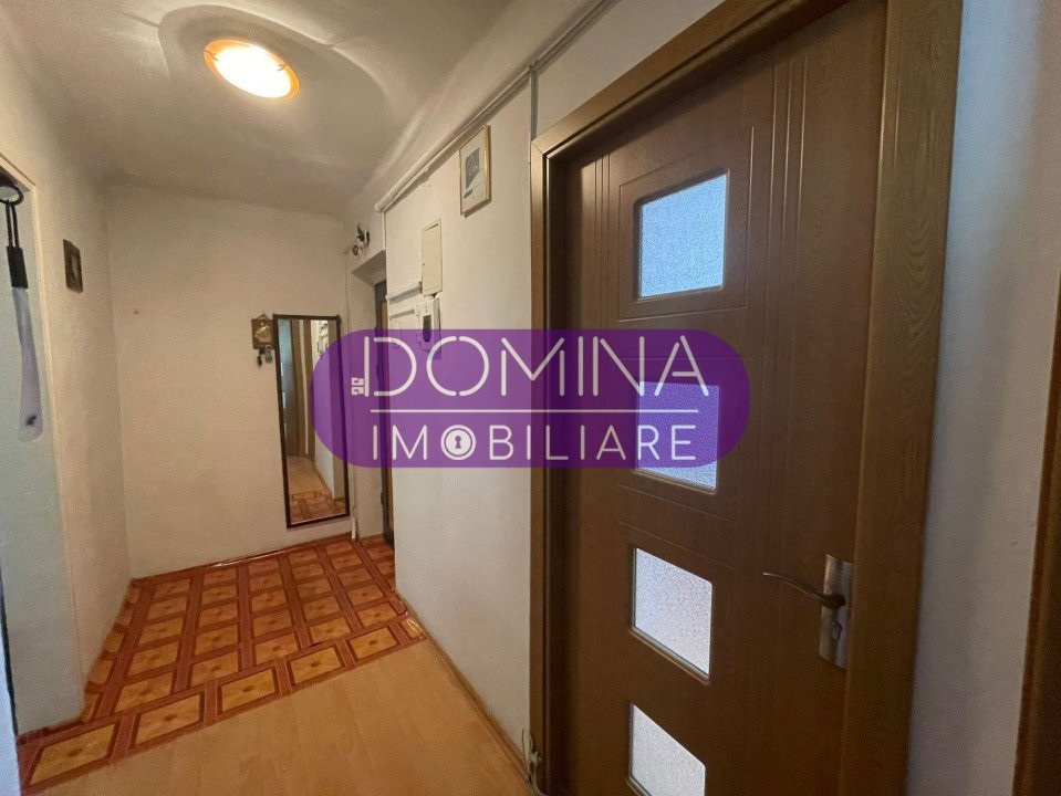 Vânzare apartament 2 camere *etaj 1* - Tg. Jiu - str. Lt. Col. Dumitru Petrescu
