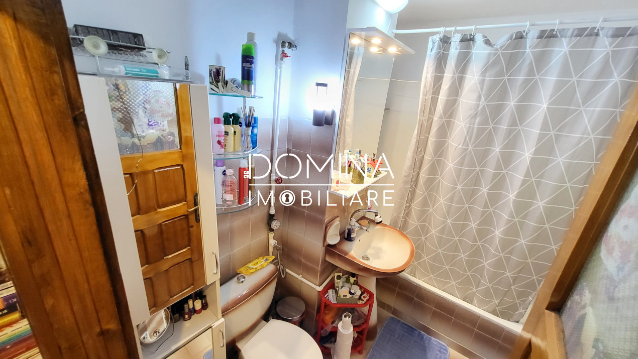 Vânzare apartament 3 camere - Bld. Constantin Brâncuși - zona Pieței Centrale 