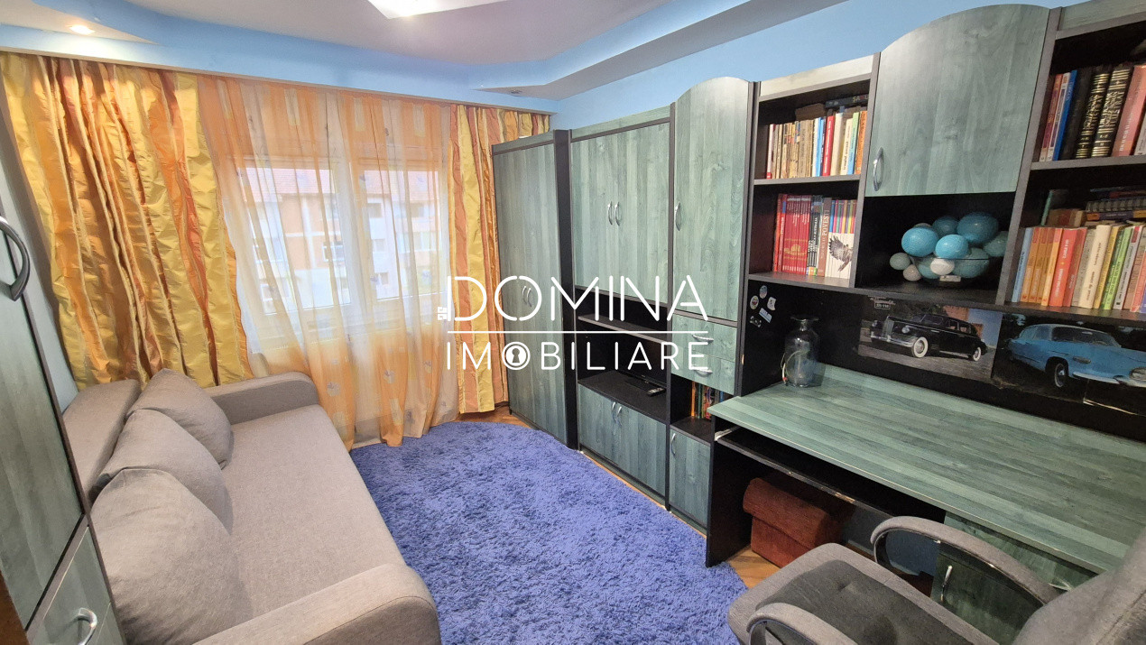 Vânzare apartament 3 camere - Bld. Constantin Brâncuși - zona Pieței Centrale 