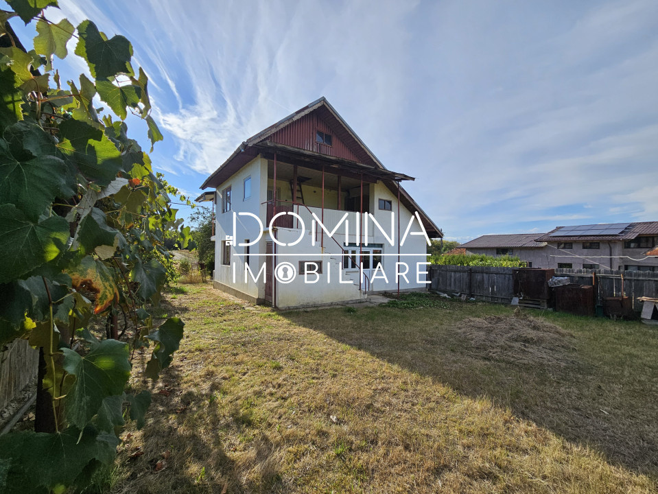 Vânzare casă P+1, în comuna Dănești, sat Șasa - la 10 km distanță de Tg. Jiu