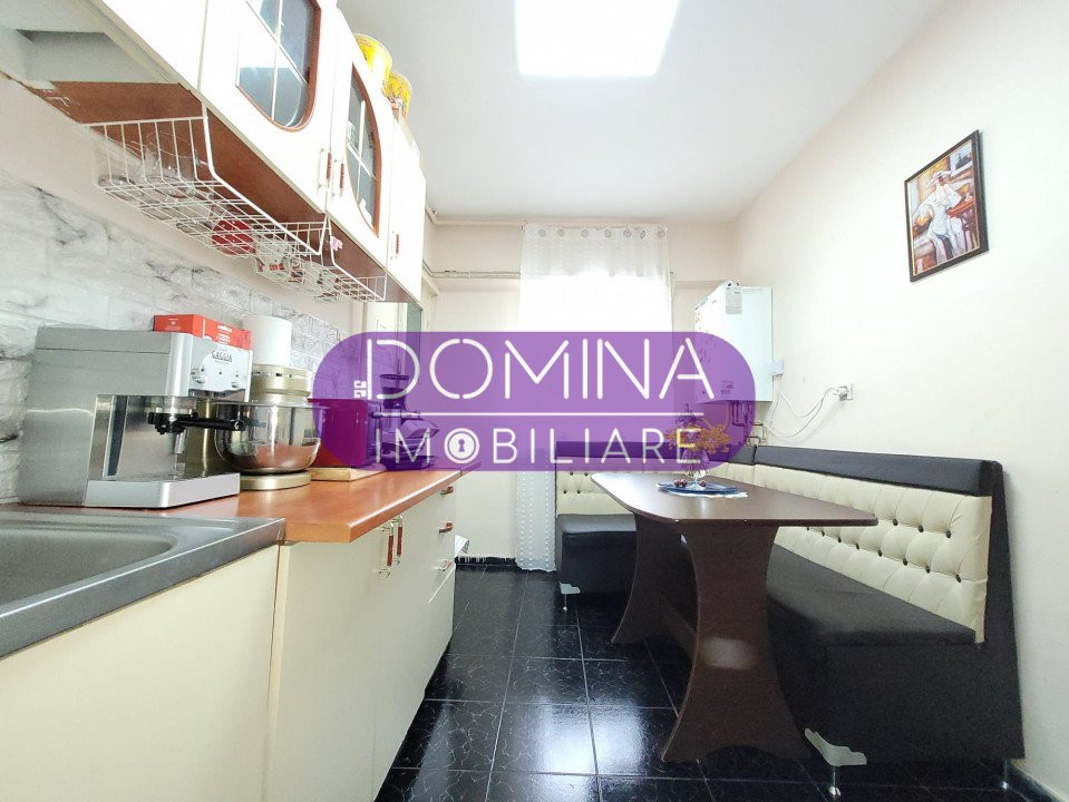 Vânzare apartament 2 camere situat în Tg-Jiu, Bld. Ec. Teodoroiu - ultracentral