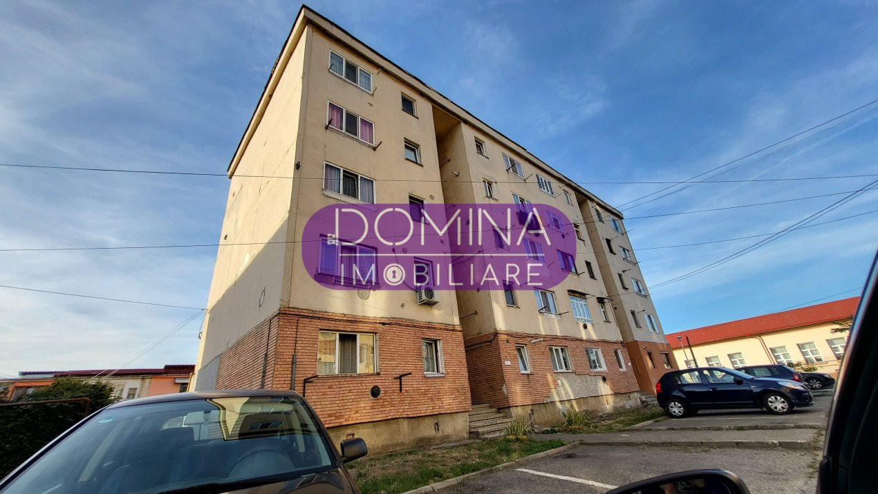 Vânzare garsonieră cf. 1 - în Târgu Jiu, Bld. Ecaterina Teodoroiu, zona Rostramo