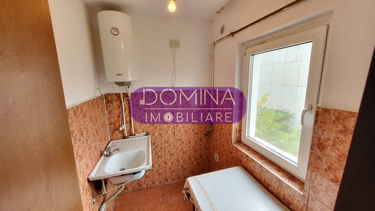 Vânzare garsonieră *confort 1* situată în Rovinari, Aleea Școlii