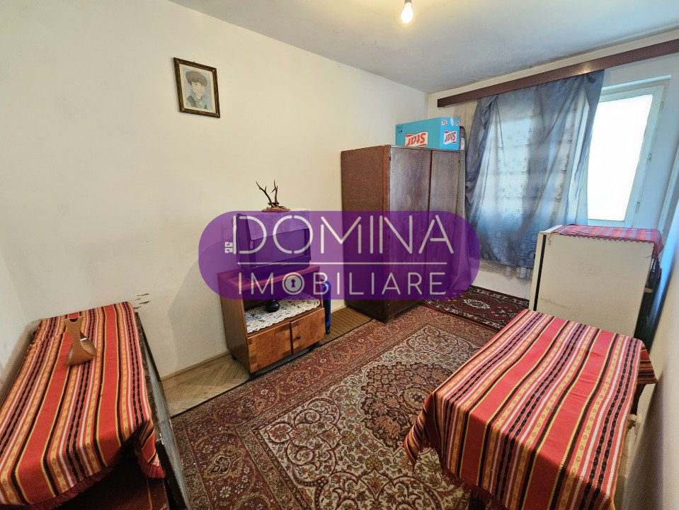 Vânzare apartament 2 camere, situat în Târgu Jiu, zona Casei Tineretului