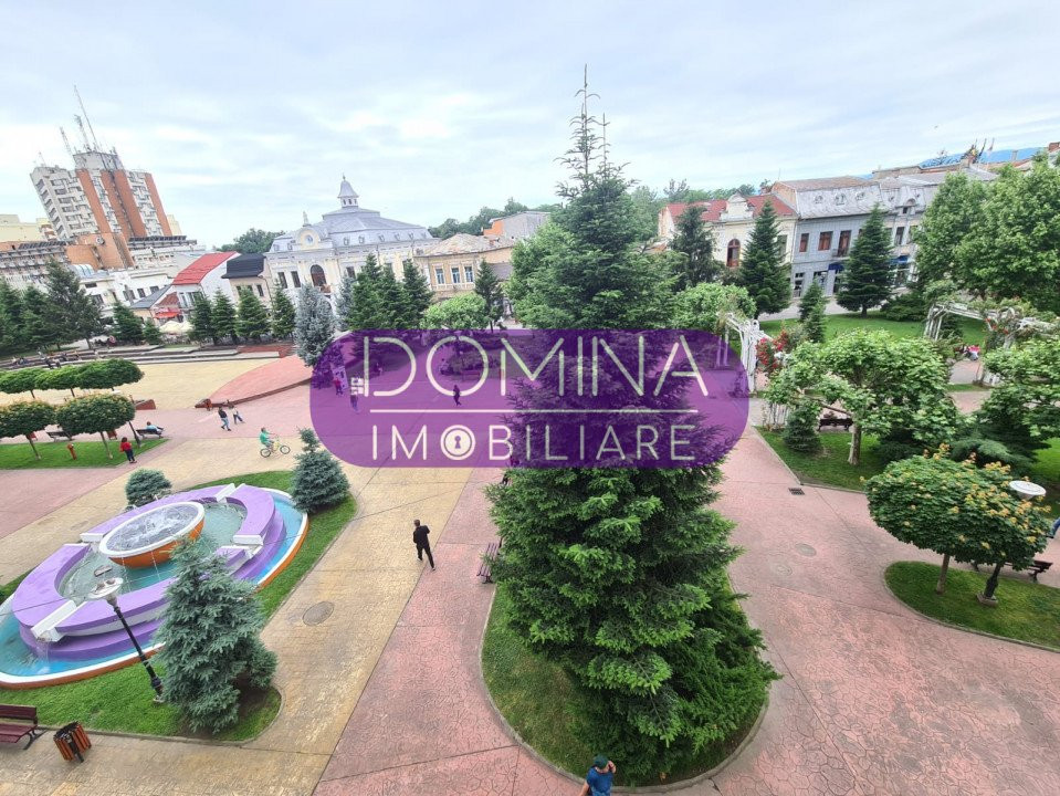 Închiriere apartament 3 camere, et. 1, *ultracentral* - str. Victoriei