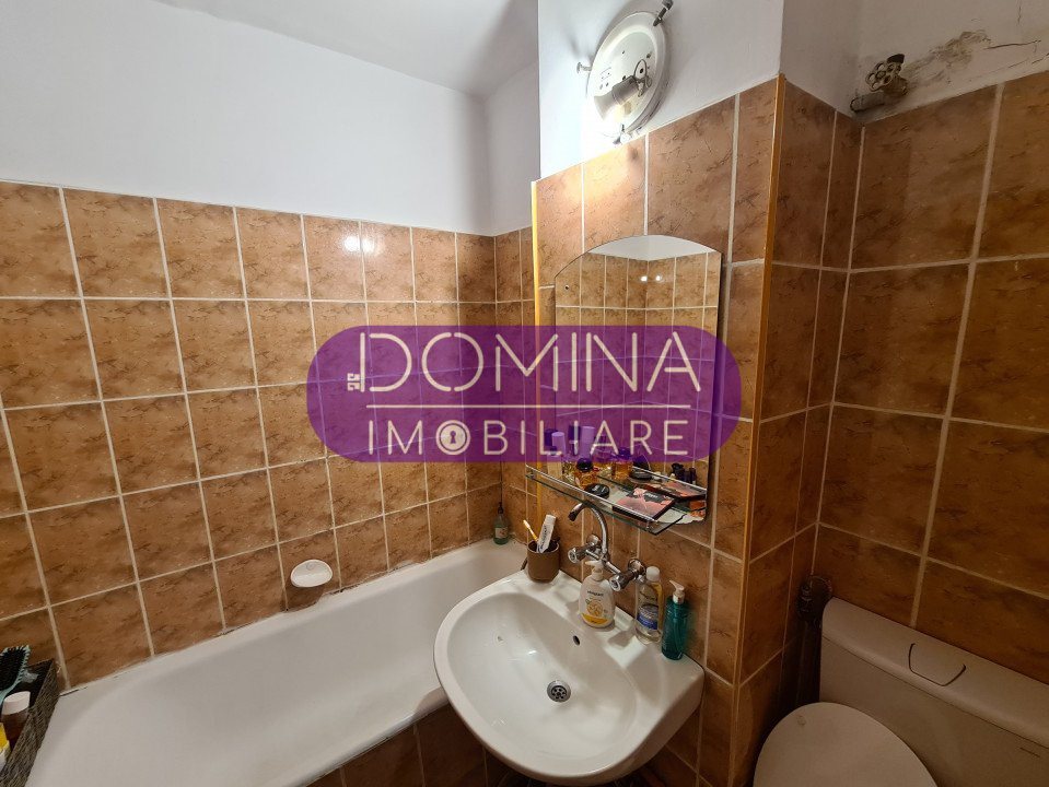 Vânzare apartament 2 camere *ultracentral* - strada Victoriei pietonal