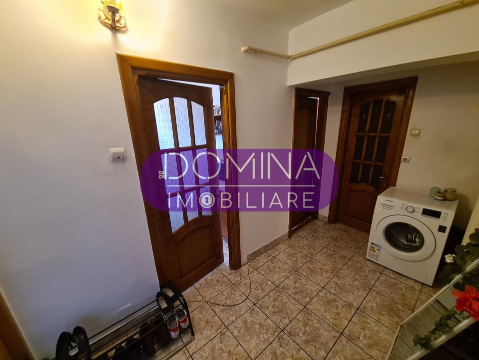 Vânzare apartament 2 camere *ultracentral* - strada Victoriei pietonal