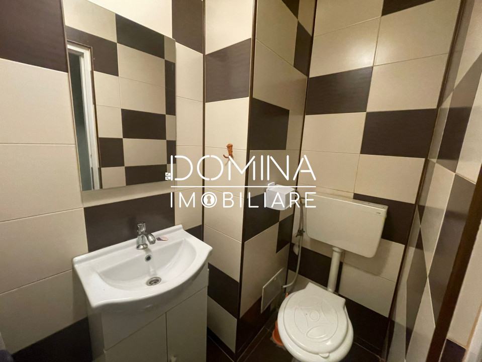 Vânzare apartament 3 camere, etaj 1, situat în Rovinari, strada Termocentralei