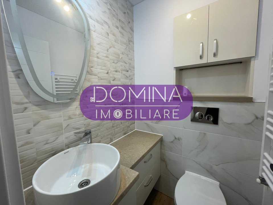 Închiriere apartament 3 camere transformat în 4 - vizavi de Piața Centrală