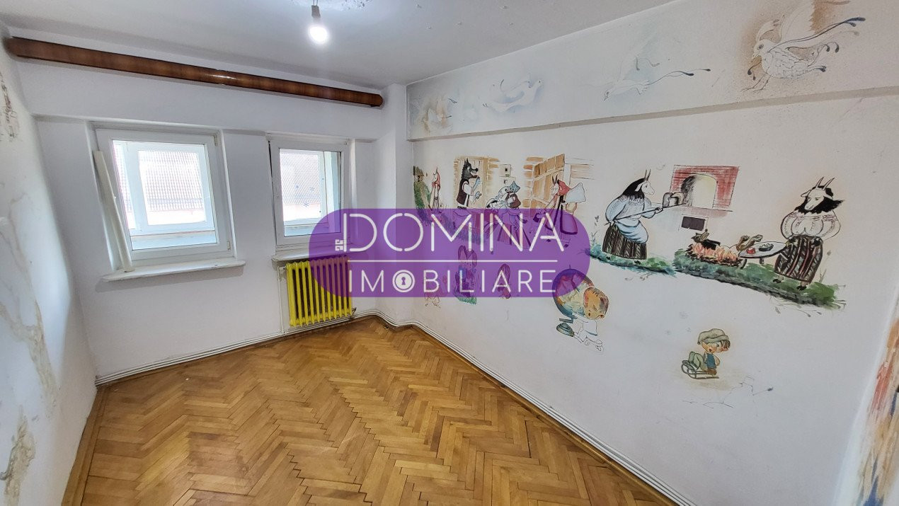 Vânzare apartament cu 3 camere, ULTRACENTRAL, 99 mp, strada Victoriei pietonal