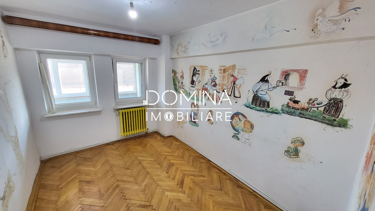 Vânzare apartament cu 3 camere, ULTRACENTRAL, 99 mp, strada Victoriei pietonal