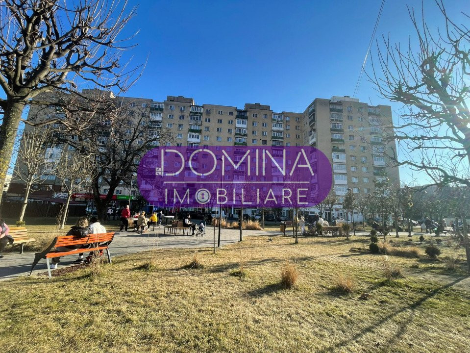 Închiriere spațiu comercial - strada 9 Mai *vizibilitate excelentă*