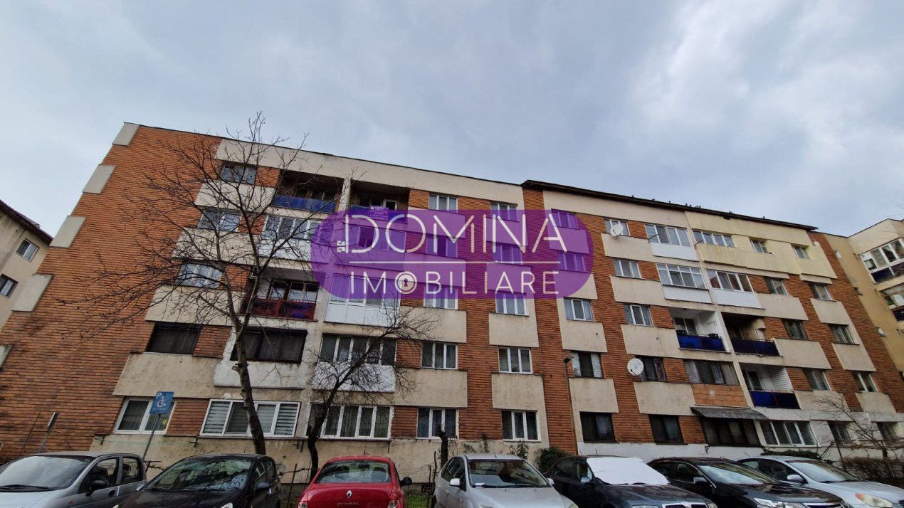 Vânzare apartament 3 camere, situat în Târgu Jiu, strada Nicolae Bălcescu