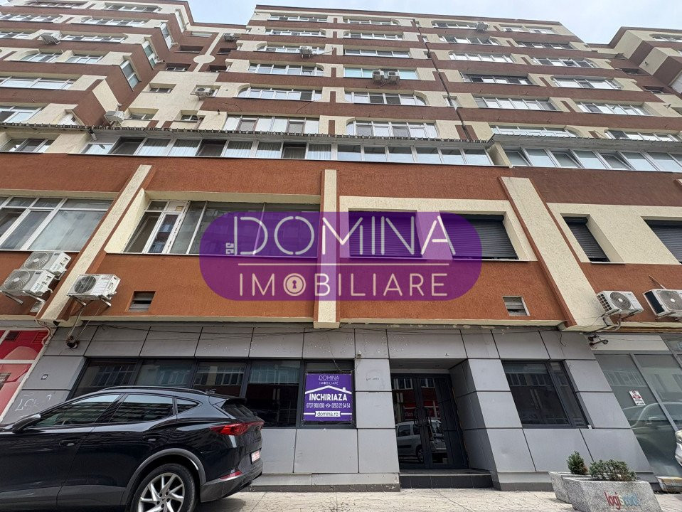 Spațiu comercial ultracentral - 135 mp*vitrină 12 m.l.*