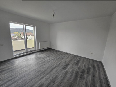 Vânzare apartament 2 camere, etaj 2 - 62 mp, bloc *NOU*, zona Șișești