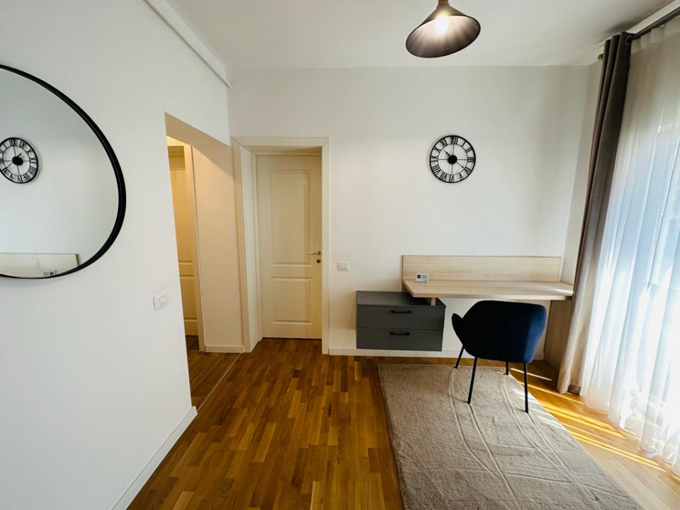 Închiriere garsonieră - strada Revoluţiei (zona Victoriei-Lidl)