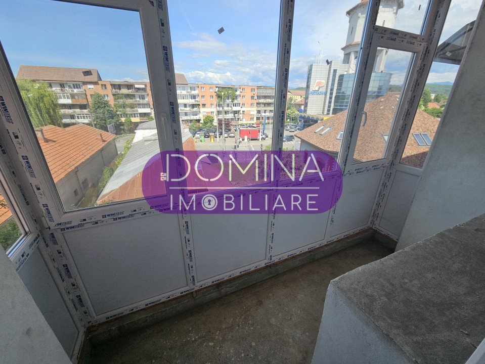 Vânzare apartament 2 camere, et. 3, zonă centrală – M.C. Oancea