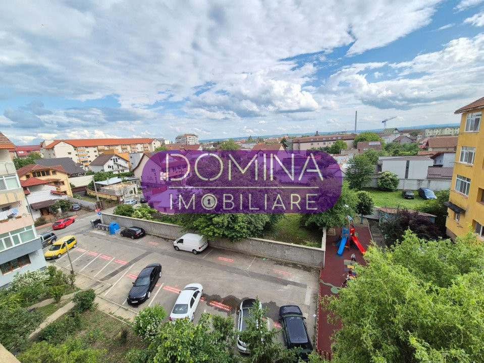 Vânzare apartament 2 camere,  în zona Pieței Centrale, str. Corneliu Coposu