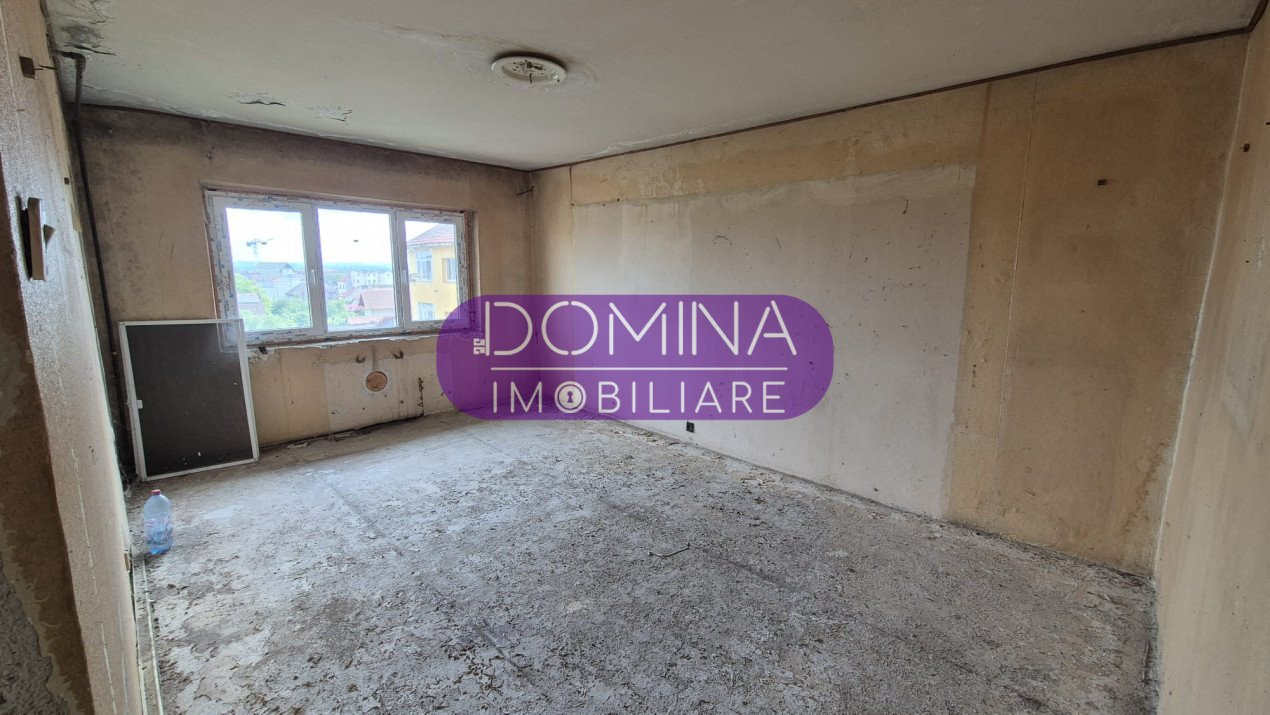 Vânzare apartament 2 camere,  în zona Pieței Centrale, str. Corneliu Coposu