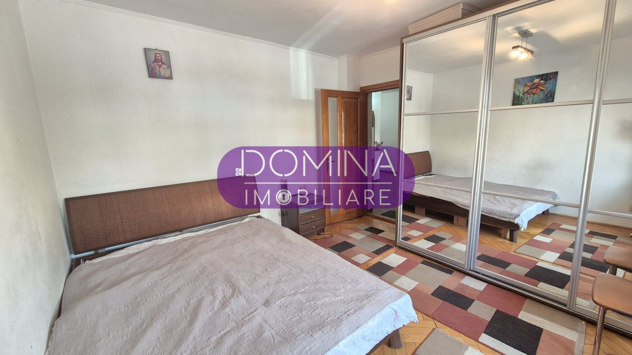Închiriere apartament 3 camere situat în zonă centrală, strada Victoriei 