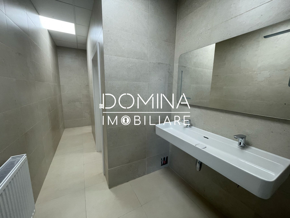 Închiriere spațiu birou *236 mp - ultracentral * - trafic intens