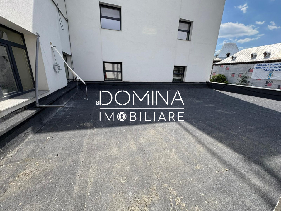 Închiriere spațiu birou *236 mp - ultracentral * - trafic intens