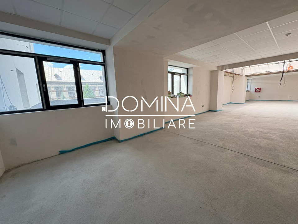 Închiriere spațiu birou *236 mp - ultracentral * - trafic intens